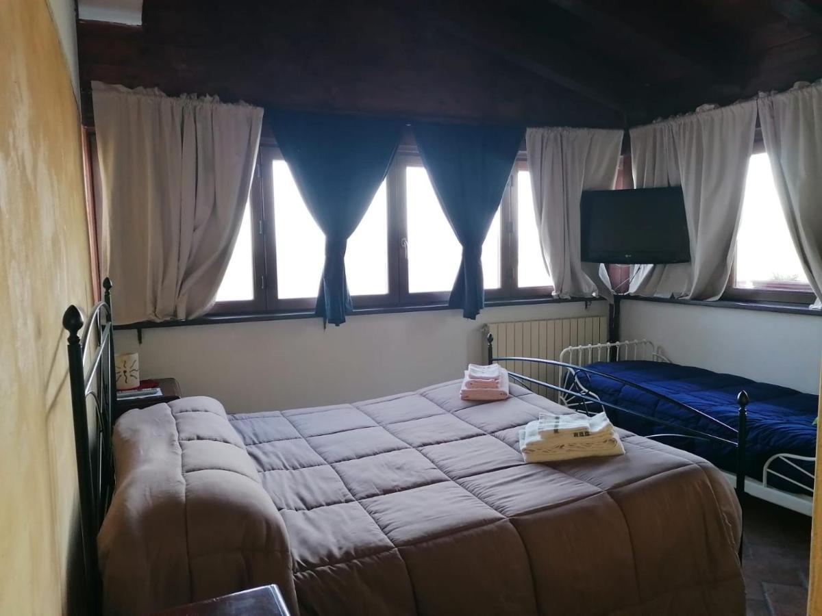 Il Castagneto Bed and Breakfast Camerino Eksteriør billede