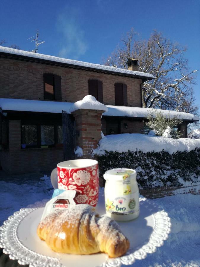 Il Castagneto Bed and Breakfast Camerino Eksteriør billede